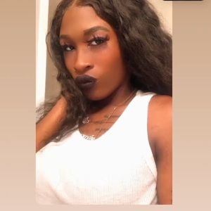 Meet your Posher, Bre